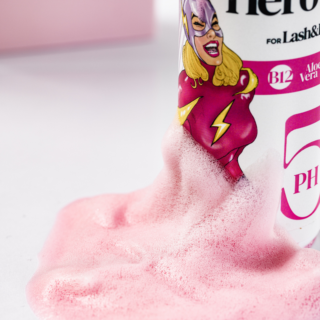 HERO BATH – Természetes Tisztító Sampon Szempillára és Szemöldökre | 150 ml