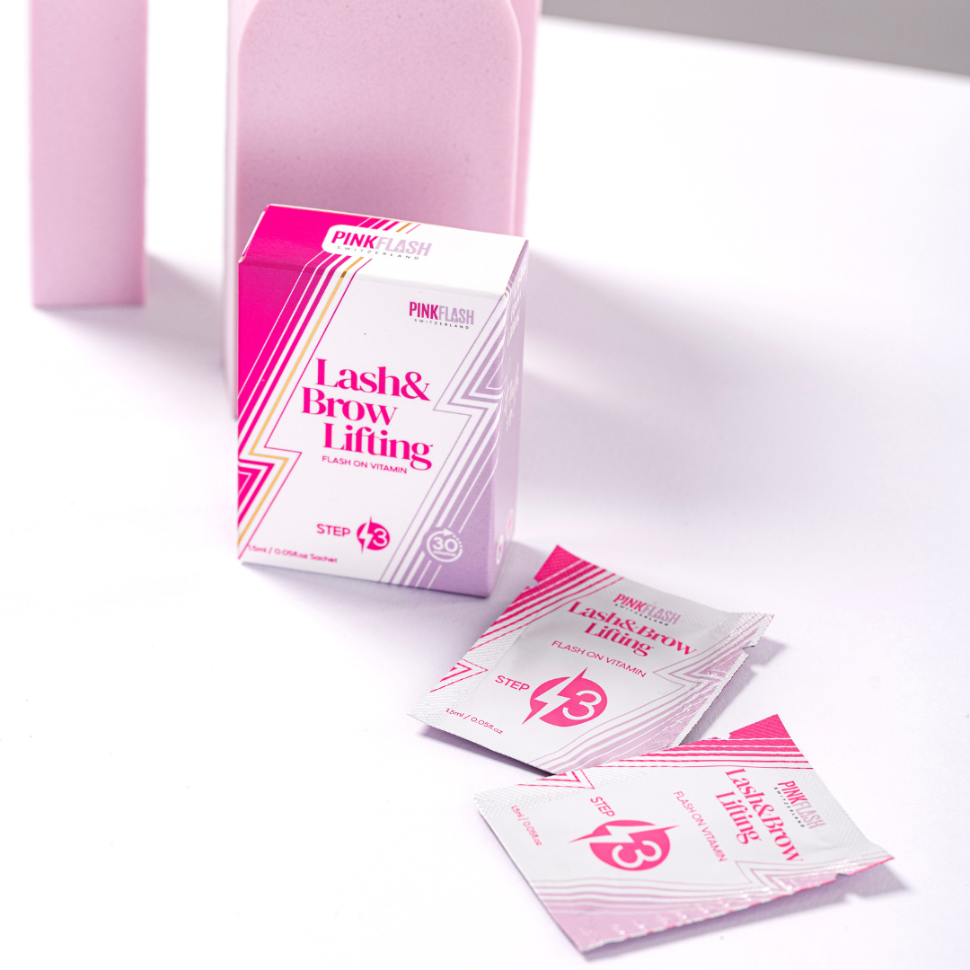 Flash On Vitamin – Tápláló Szérum Szempilla- és Szemöldök Liftinghez | 10x1,5 ml, Hidratáló Regeneráló Szérum (3. lépés)